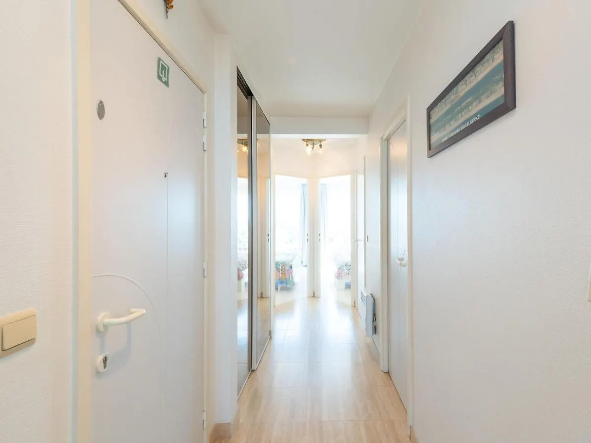 Bright Apartment With Sea-Views Middelkerke