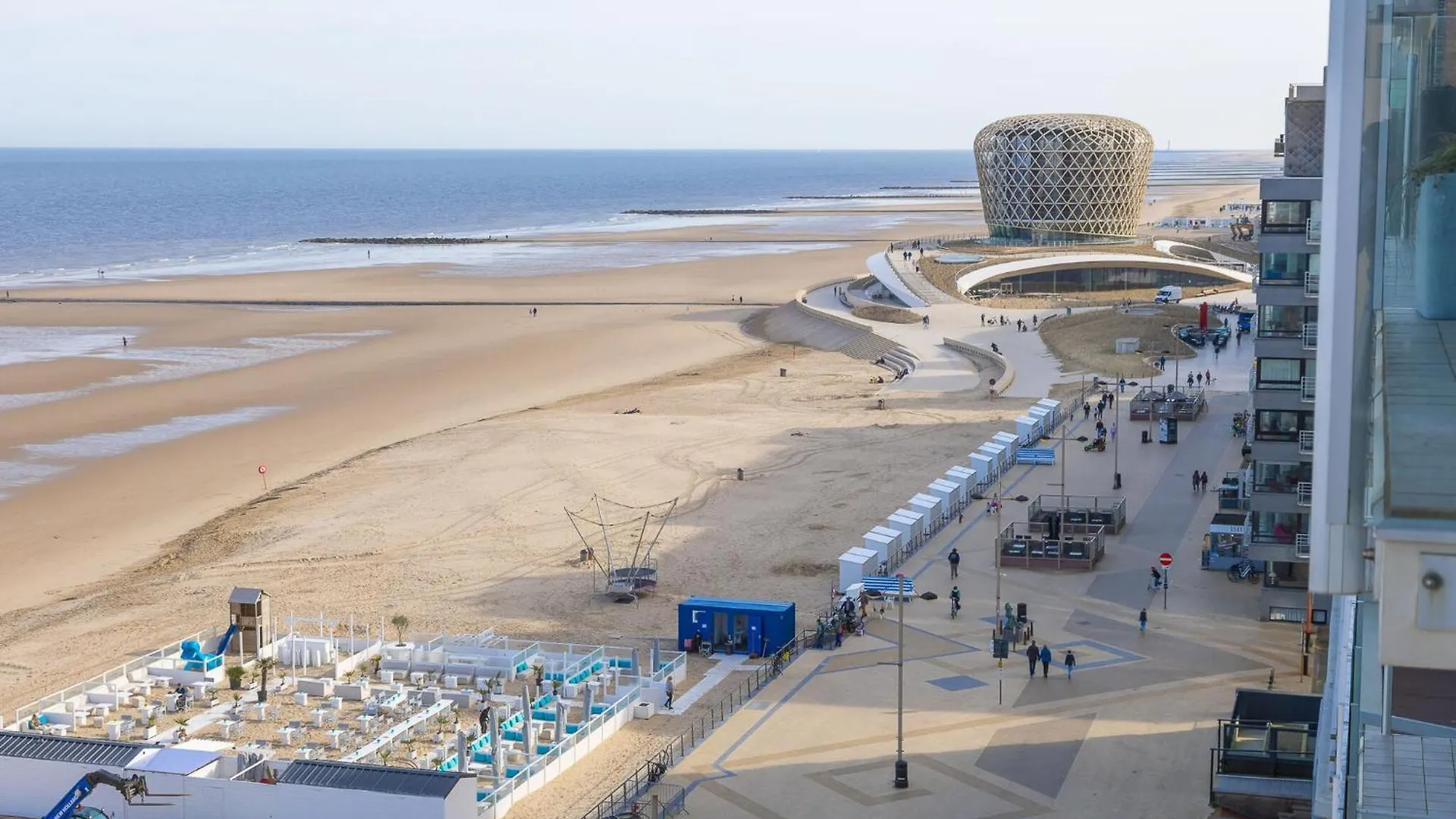 Bright Apartment With Sea-Views Middelkerke