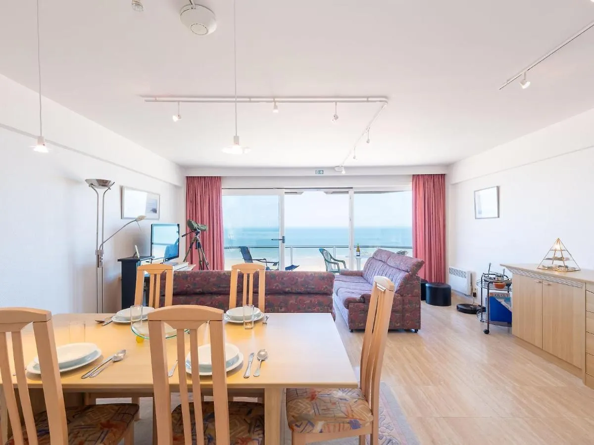 Bright Apartment With Sea-Views Middelkerke Belgio